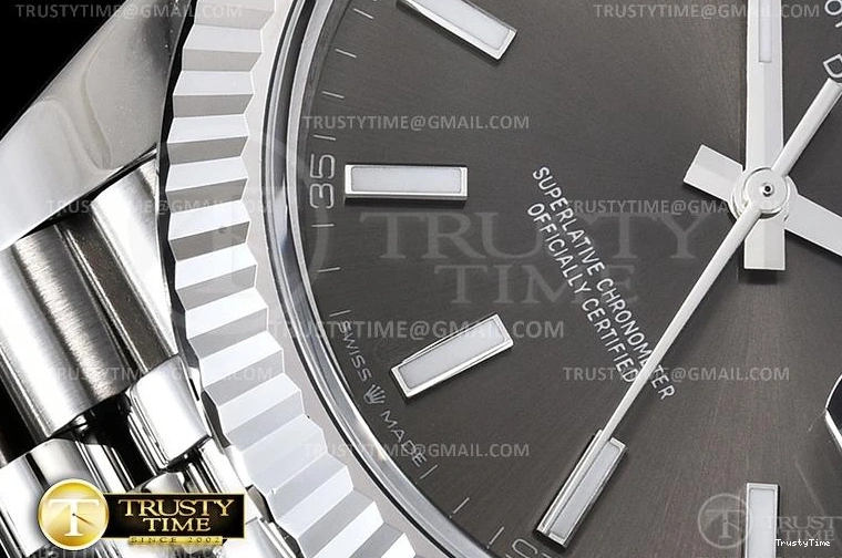 1009 R2DJ0254A – DJ2 41mm Jub FashionForward 653